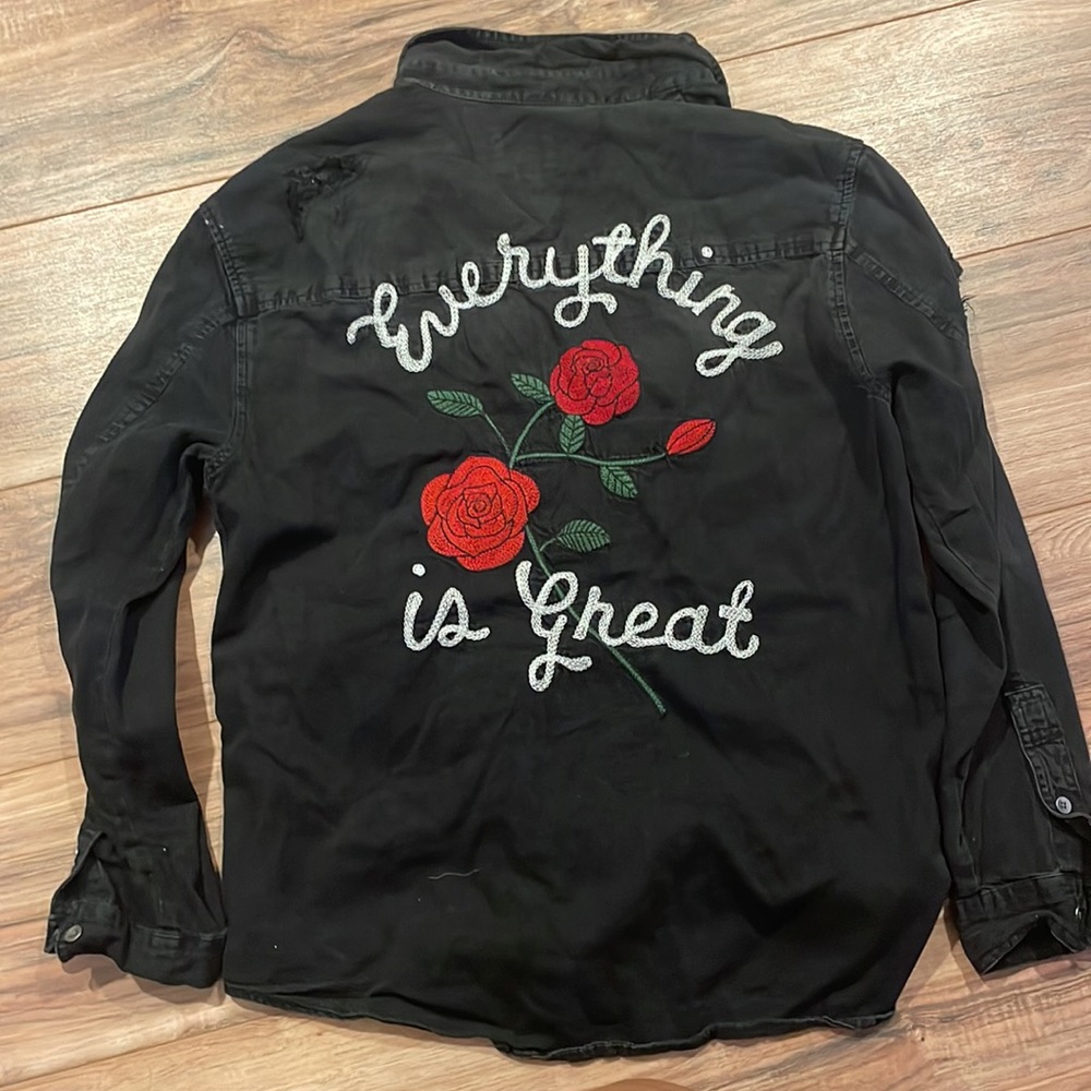 Adorable American Eagle Oversized Button Down - image 2